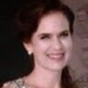 Meet your Posher, Julee